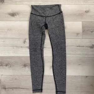 Lululemon leggings